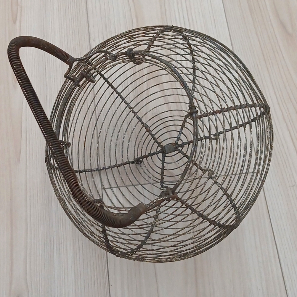 Vintage French wirework egg basket.